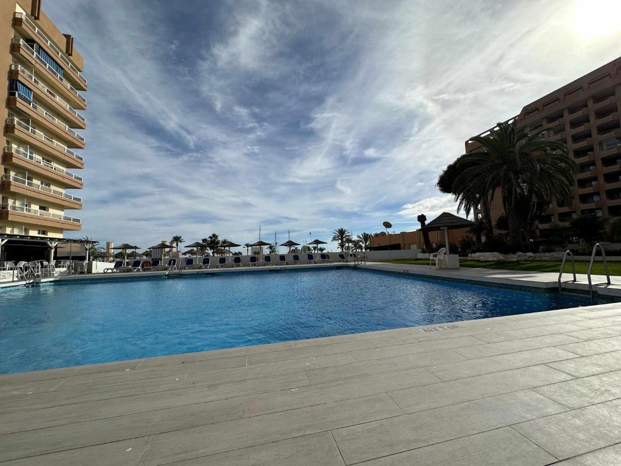 Estudio Pyr Privado Con Vistas Al Mar Fuengirola Esterno foto