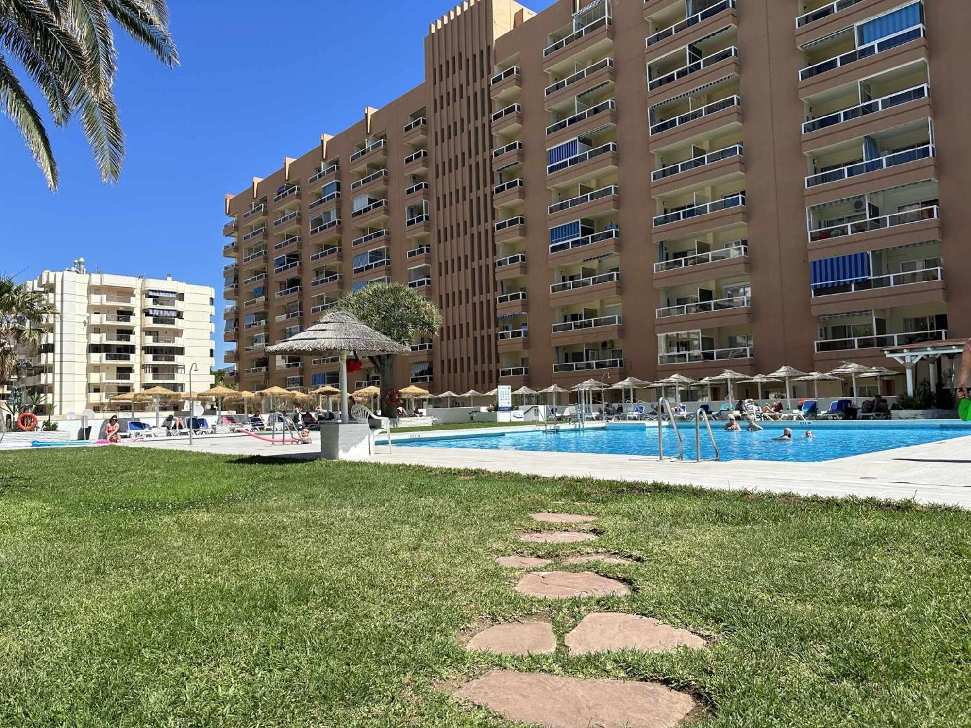 Estudio Pyr Privado Con Vistas Al Mar Fuengirola Esterno foto